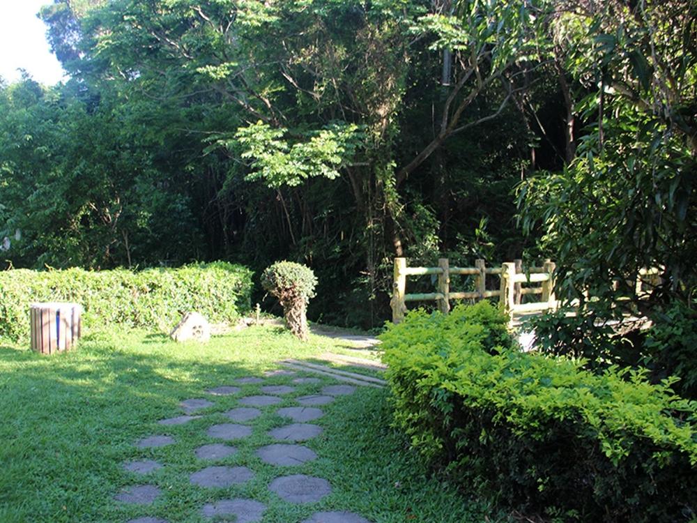 高峰植物園