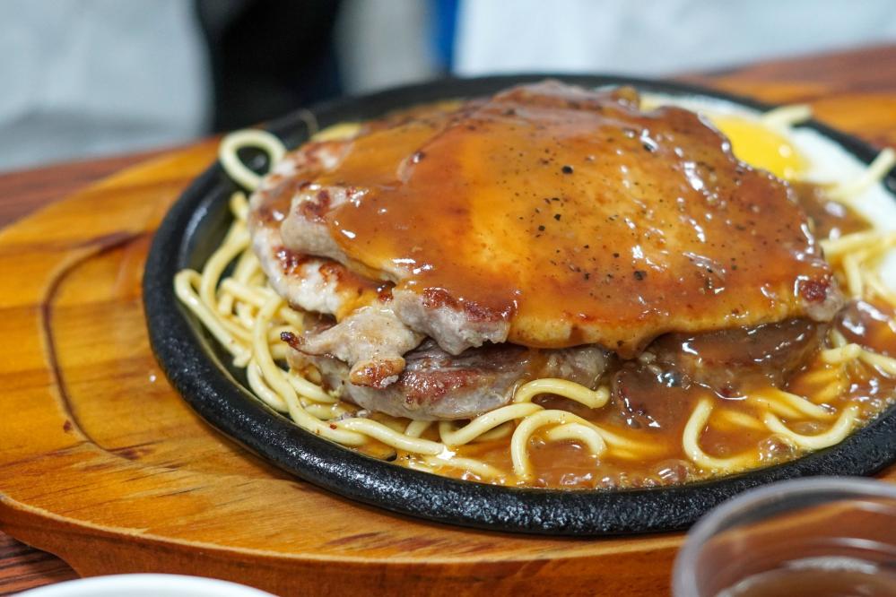 麥園紅牛牛排館