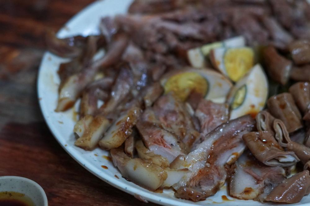 家麵食滷味館