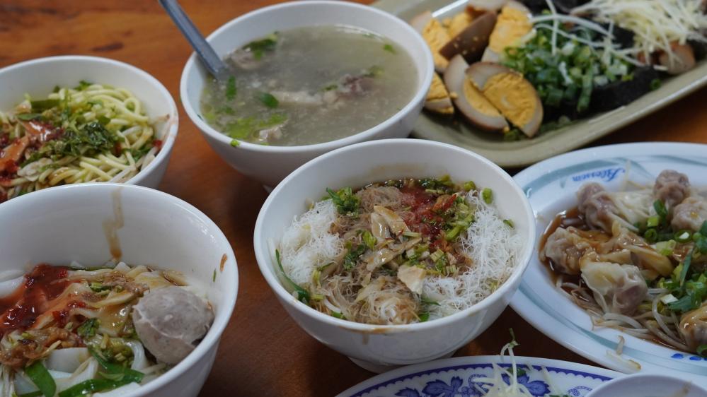 榕樹下麵店