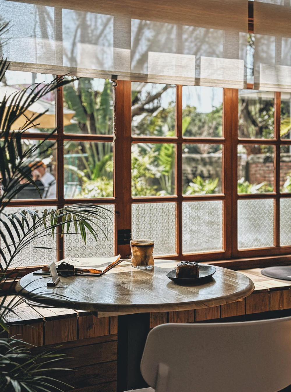 日出咖啡Sunrise Cafe