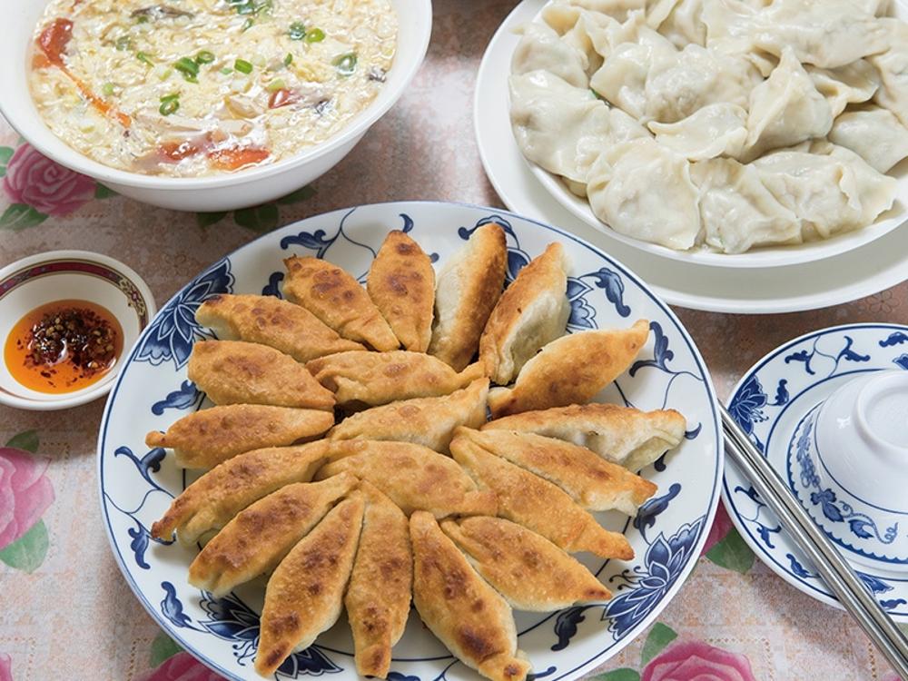 小山東館